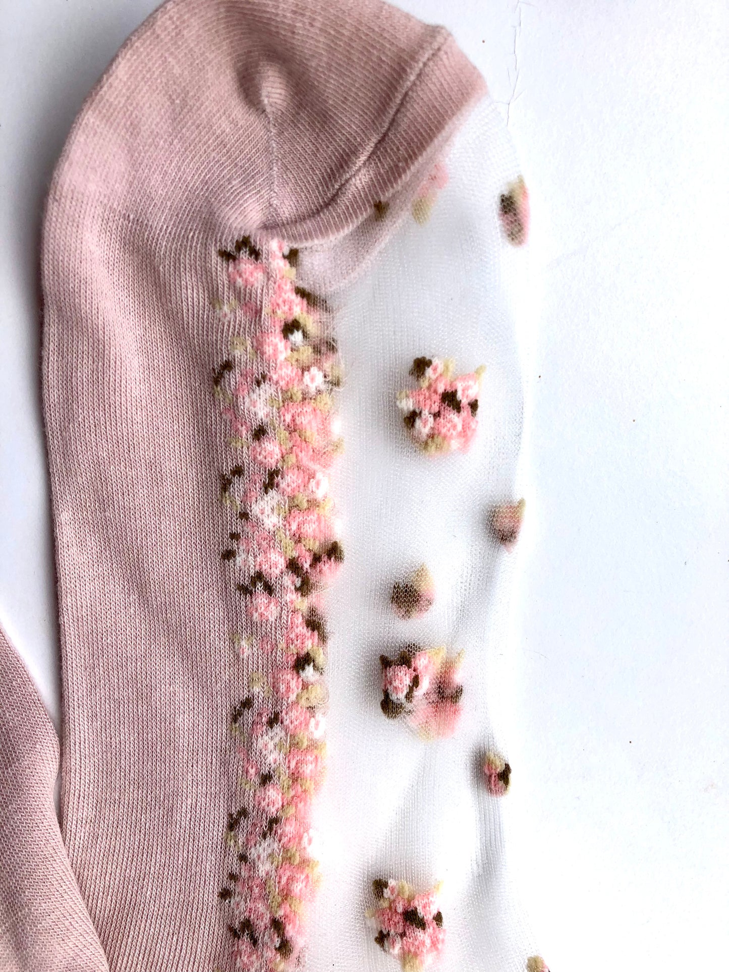 Daisy Sheer Socks - Pink