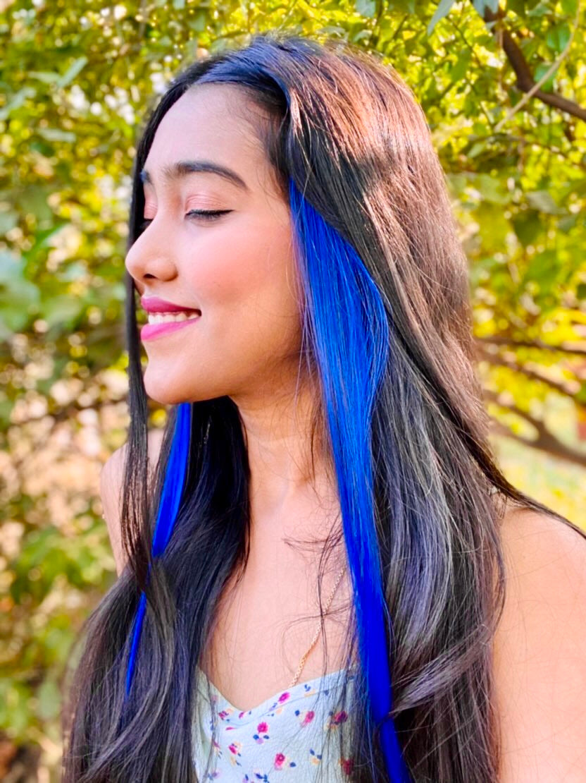 EGYPTIAN BLUE STREAKS