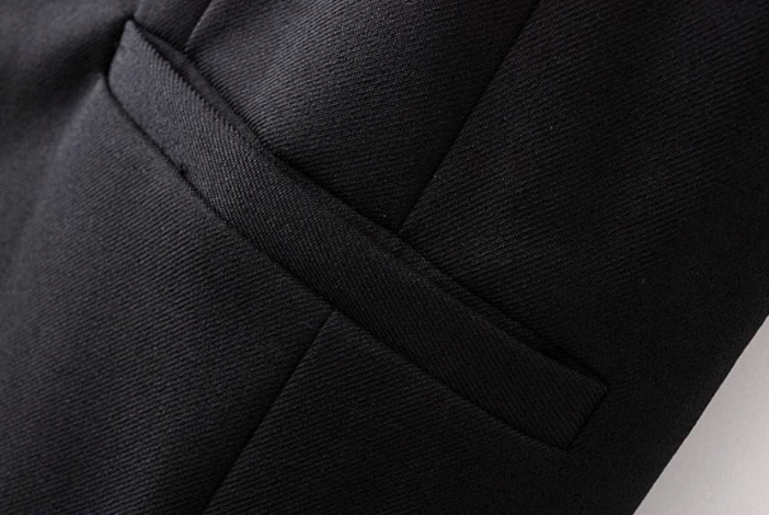 WAISTCOAT (BLACK/WHITE)